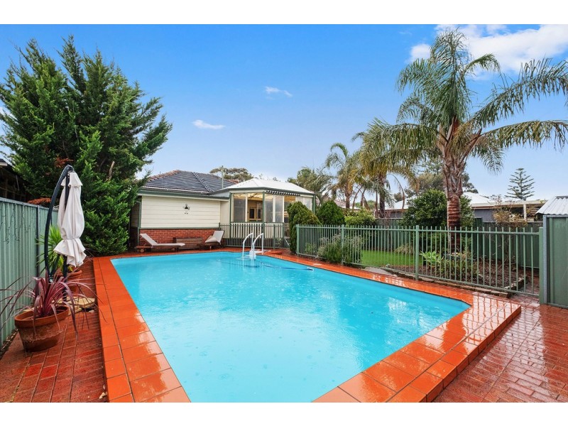 23 Surrey Street, Grange SA 5022