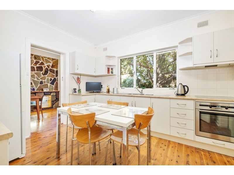 14 Wisdom Street, Seaton SA 5023