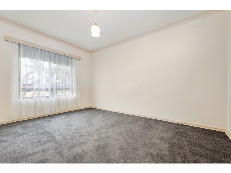 30 Condada Avenue, Park Holme SA 5043