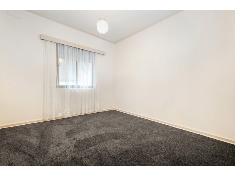 30 Condada Avenue, Park Holme SA 5043