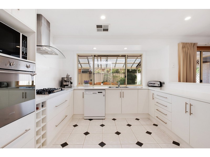 15 Nash Street, Grange SA 5022