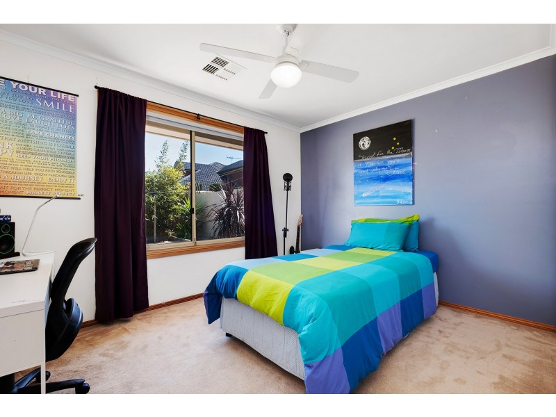 15 Nash Street, Grange SA 5022