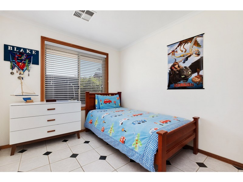 15 Nash Street, Grange SA 5022