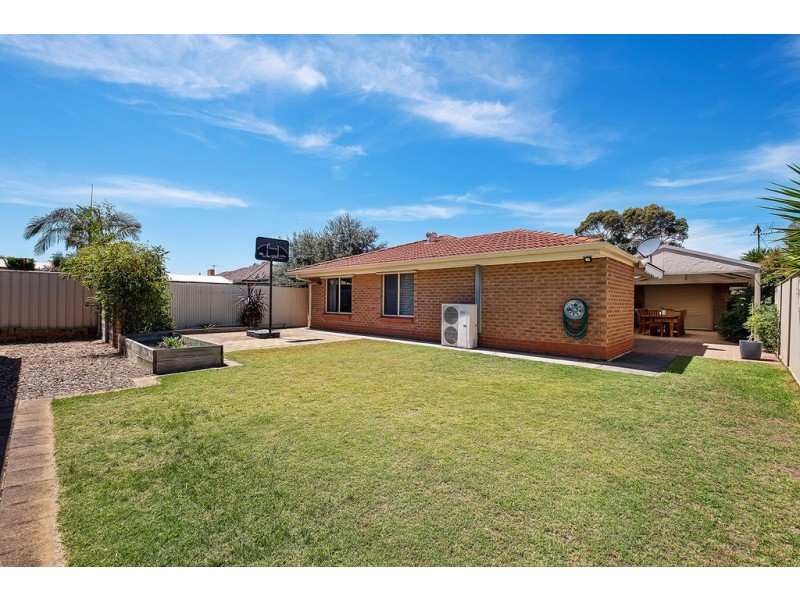 15 Nash Street, Grange SA 5022
