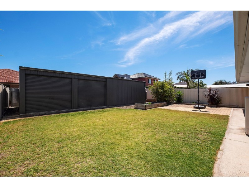 15 Nash Street, Grange SA 5022