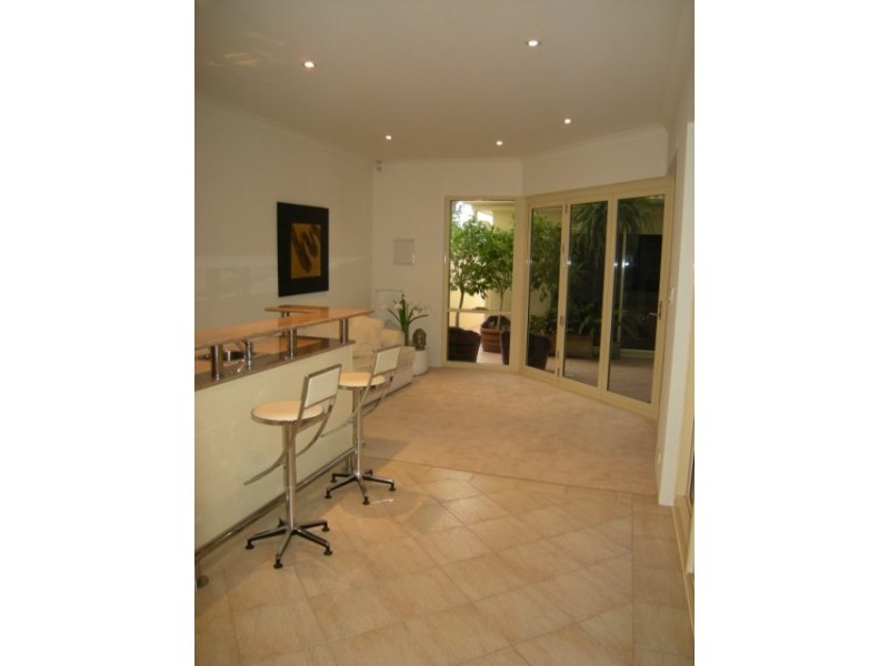 301B Esplanade, Henley Beach SA 5022