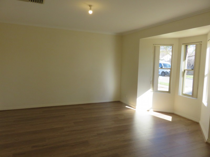 1A Wisdom Street, Seaton SA 5023