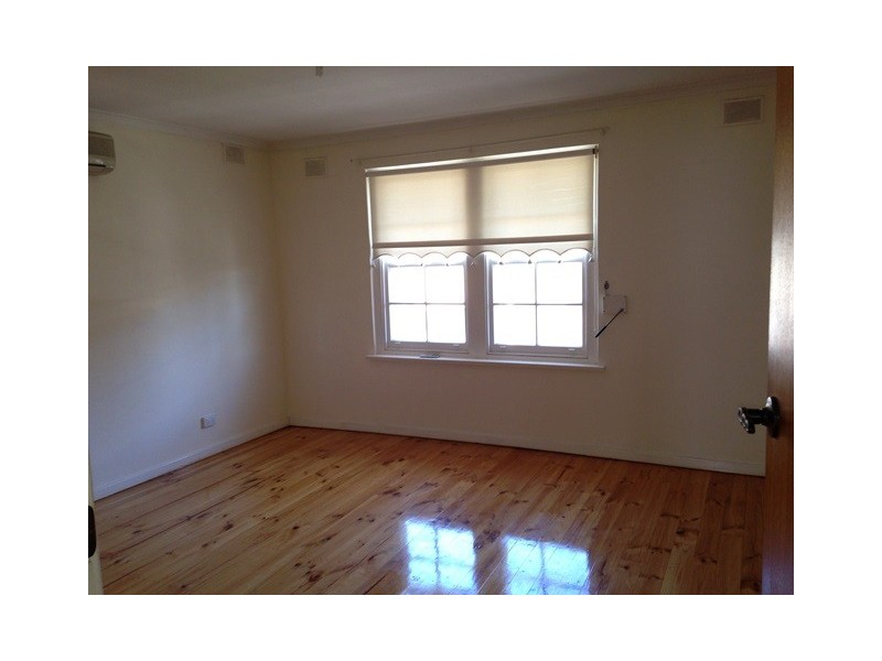 18/32 Simcock Street, West Beach SA 5024