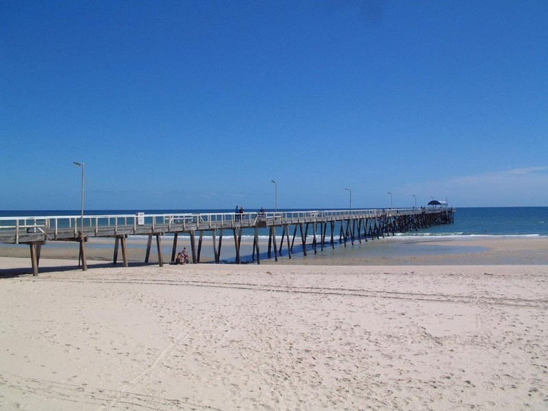 9/5A Henley Beach Road, Henley Beach South SA 5022