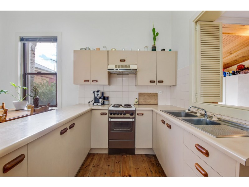 620 Seaview Road, Grange SA 5022