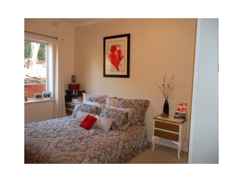 9/5A Henley Beach Road, Henley Beach SA 5022