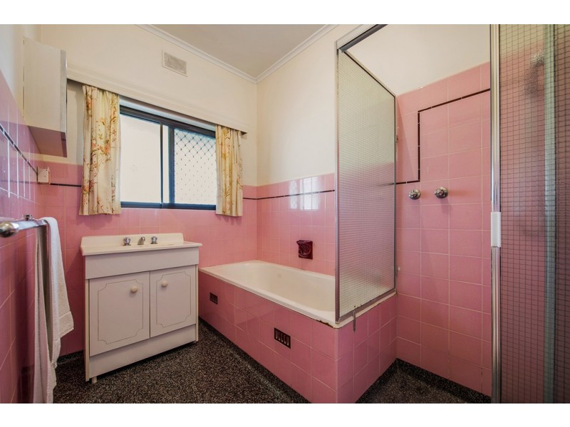 31 Shandon Avenue, Seaton SA 5023