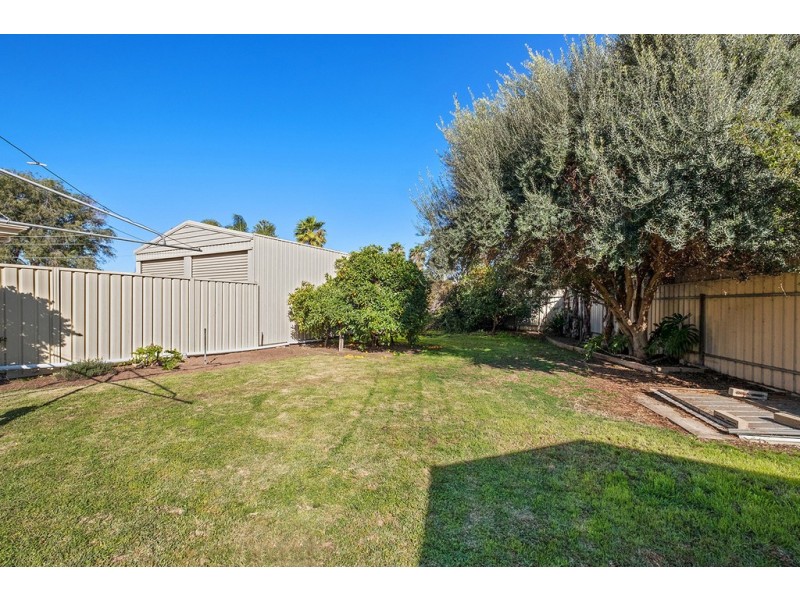 21 Yorkshire Street, Grange SA 5022