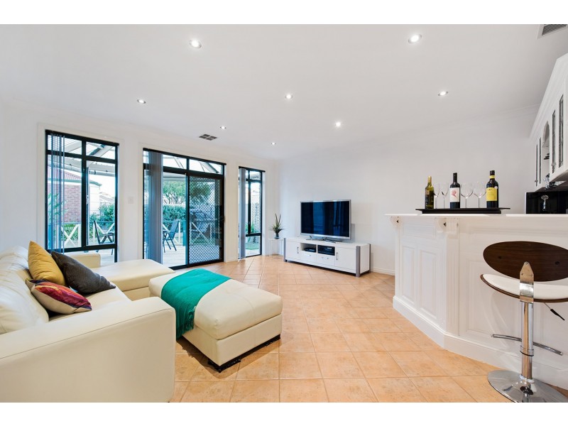 34 McCole Circuit, Allenby Gardens SA 5009