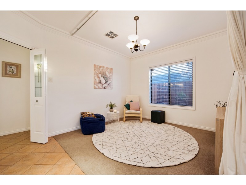 34 McCole Circuit, Allenby Gardens SA 5009