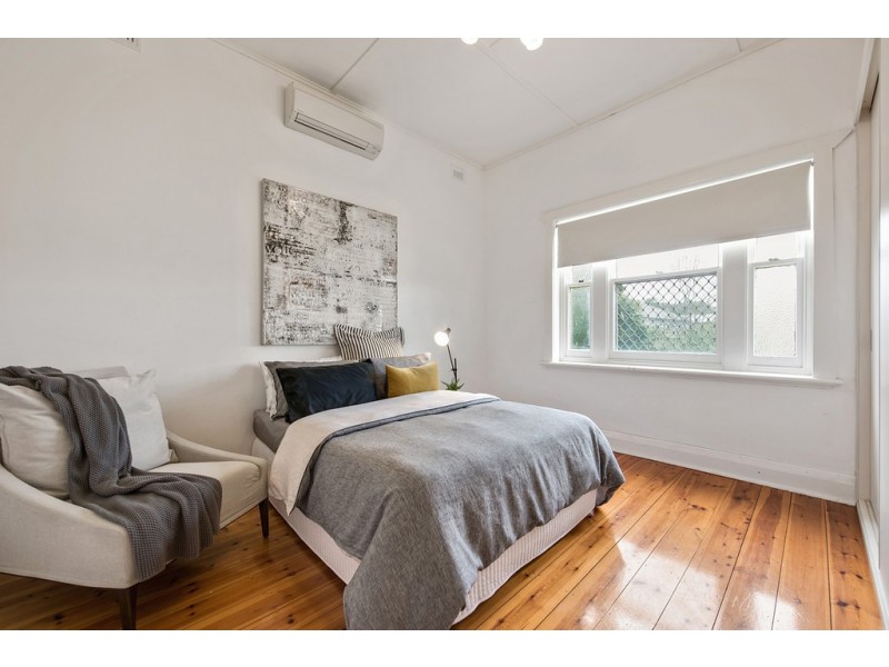 2 Fortrose Avenue, Seaton SA 5023