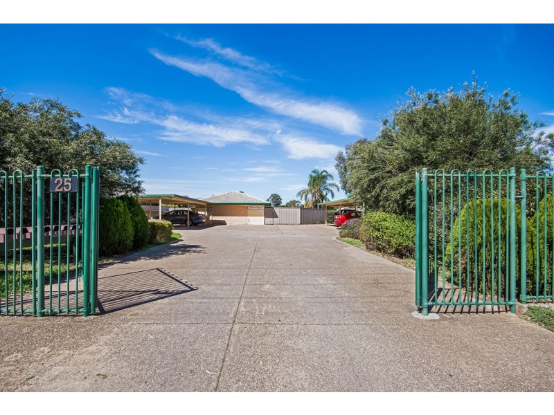 1/25 Carey Street, Salisbury SA 5108