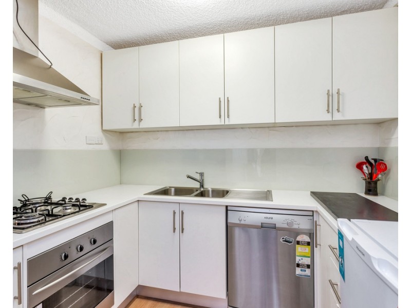 6/15 Byron Street, Glenelg SA 5045
