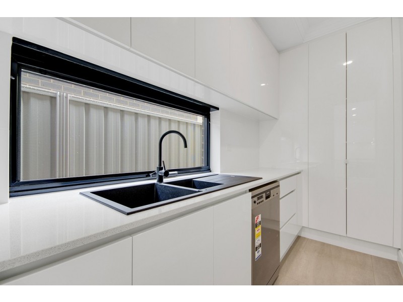 12 Adele Avenue, Kidman Park SA 5025