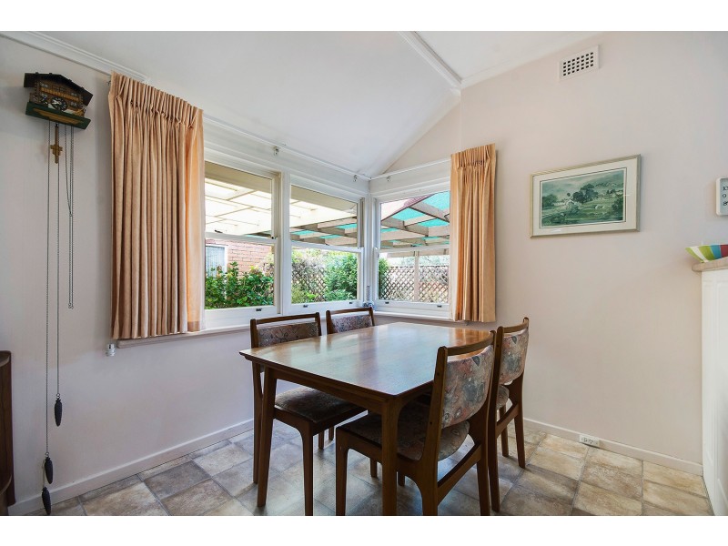 15 Lucerne Grove, Findon SA 5023