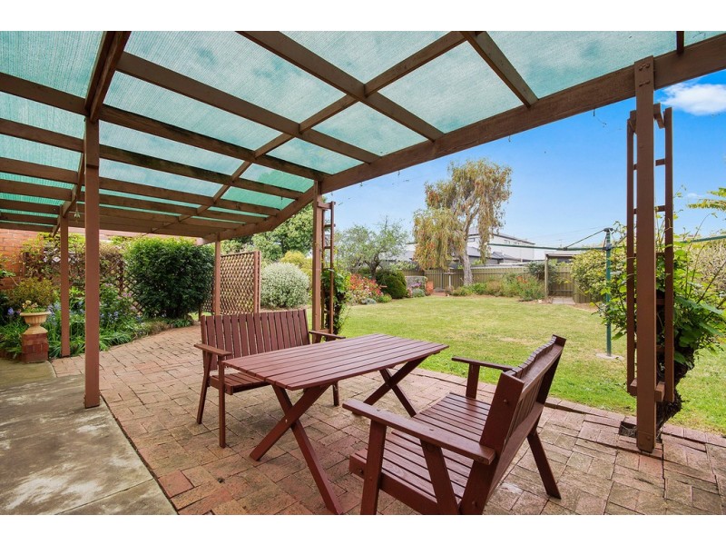 15 Lucerne Grove, Findon SA 5023