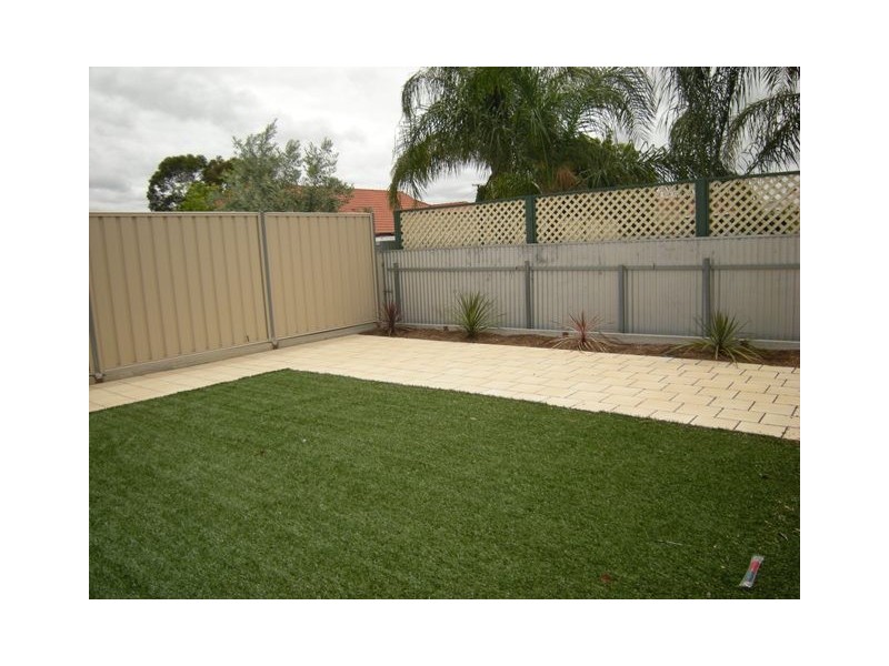 13 Avro Avenue, Albert Park SA 5014
