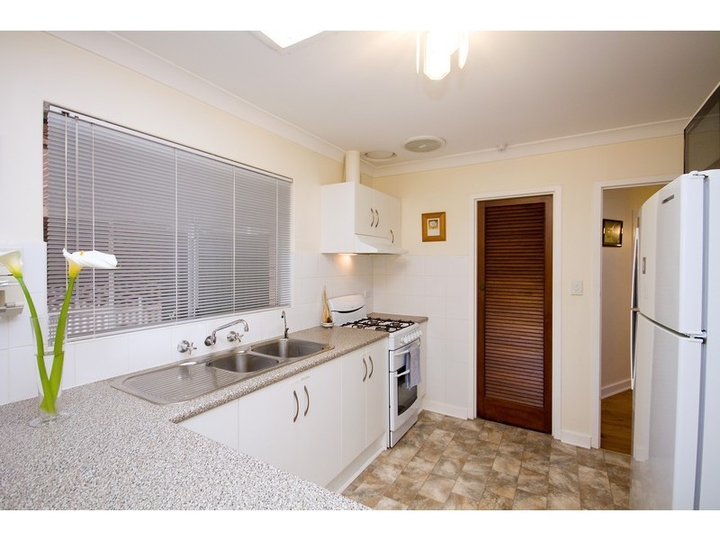 2 Lambros Avenue, Seaton SA 5023