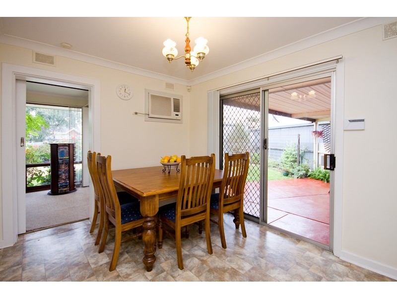 2 Lambros Avenue, Seaton SA 5023