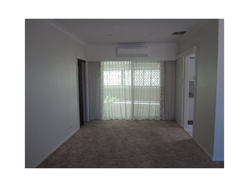 17 Silver Crescent, Grange SA 5022