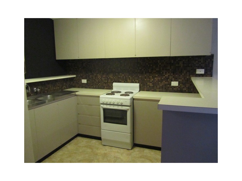 2 Sportsmans Drive, West Lakes SA 5021