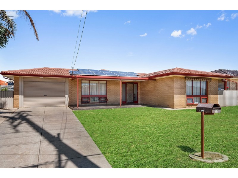 22 Meakin Terrace, Seaton SA 5023