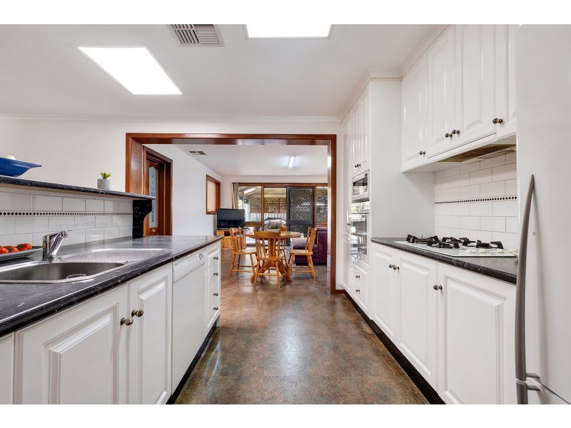 22 Meakin Terrace, Seaton SA 5023