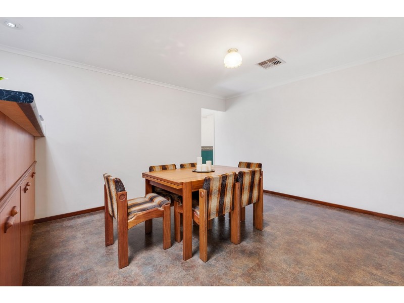 22 Meakin Terrace, Seaton SA 5023