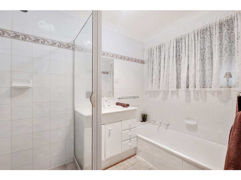 22 Meakin Terrace, Seaton SA 5023