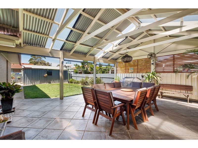22 Meakin Terrace, Seaton SA 5023