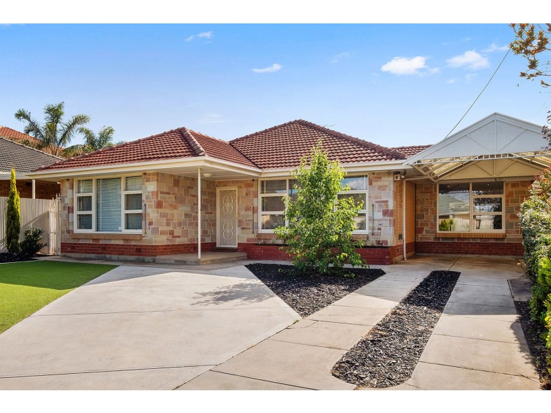 4 McEwan Avenue, Seaton SA 5023