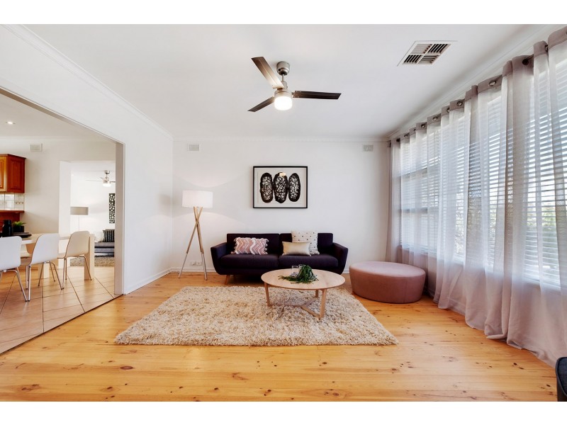 4 McEwan Avenue, Seaton SA 5023