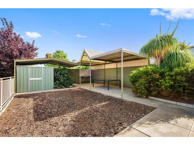 4 McEwan Avenue, Seaton SA 5023