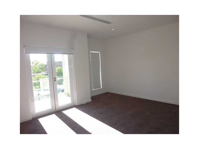 2 Joseph Avenue, Fulham Gardens SA 5024