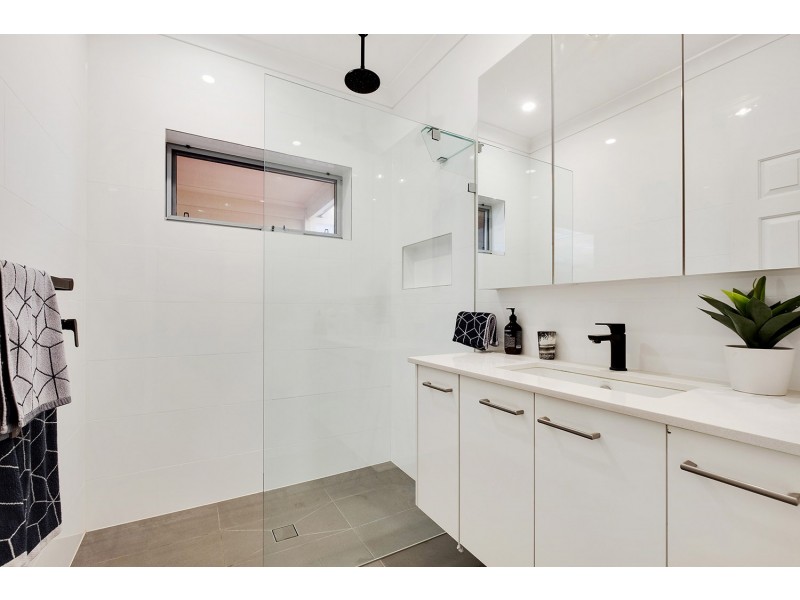 2/1 Edinburgh Street, Prospect SA 5082