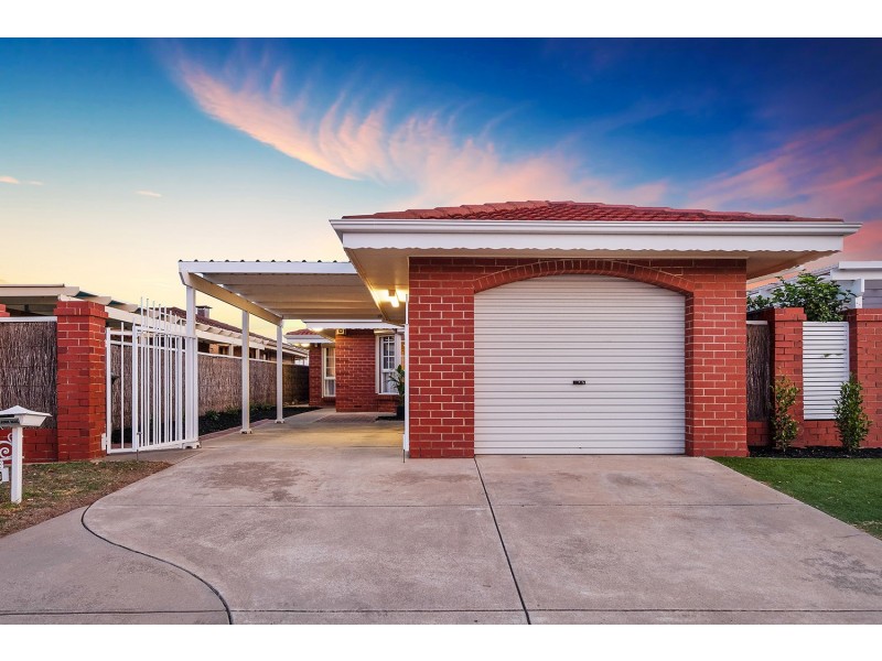 1/8 Hansen Court, West Lakes Shore SA 5020