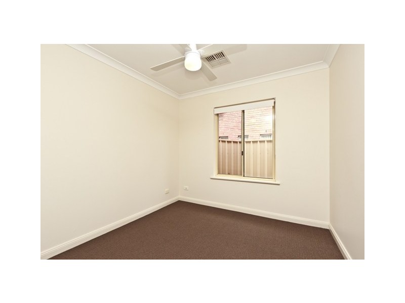 28 Gregory Cresent, Seaton SA 5023