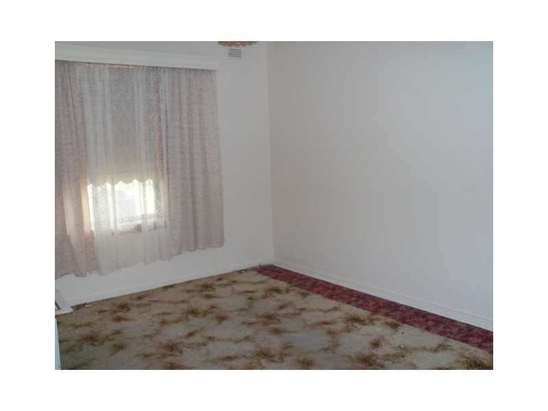 111 Trimmer Parade, Seaton SA 5023