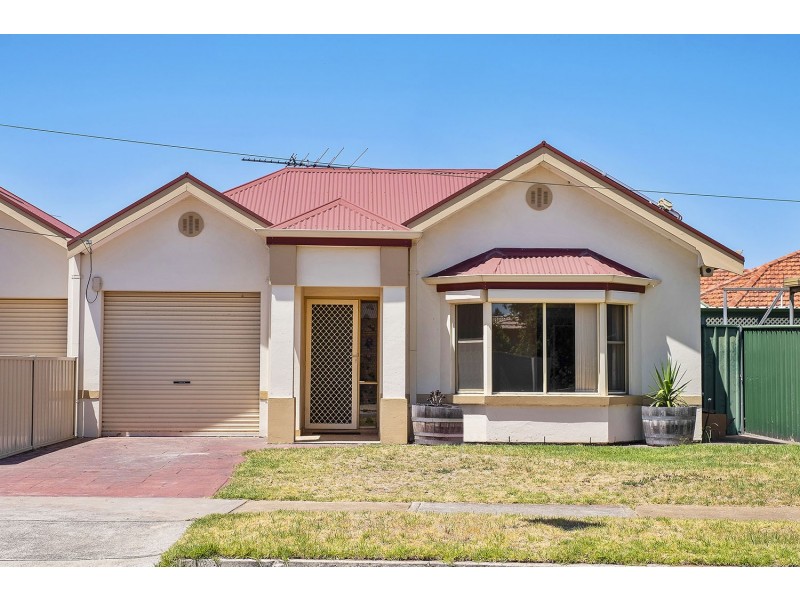 4A Ballater Avenue, Seaton SA 5023