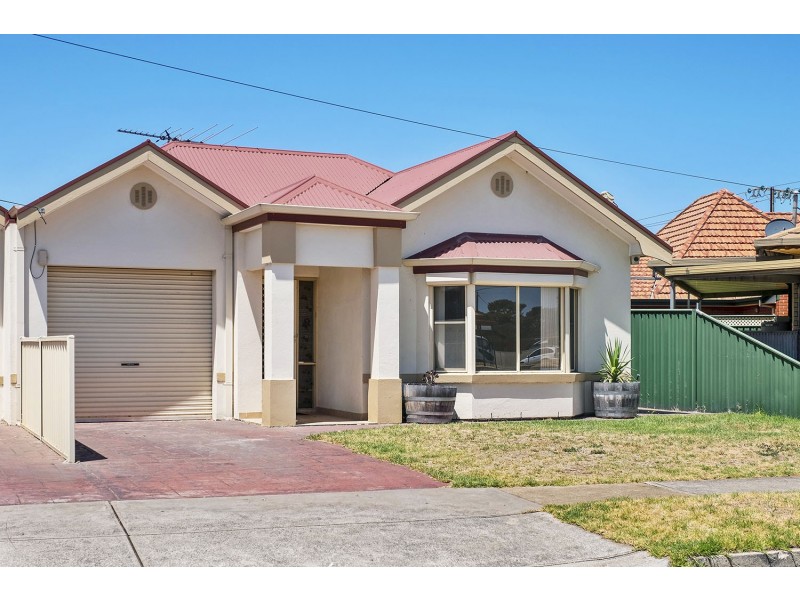 4A Ballater Avenue, Seaton SA 5023