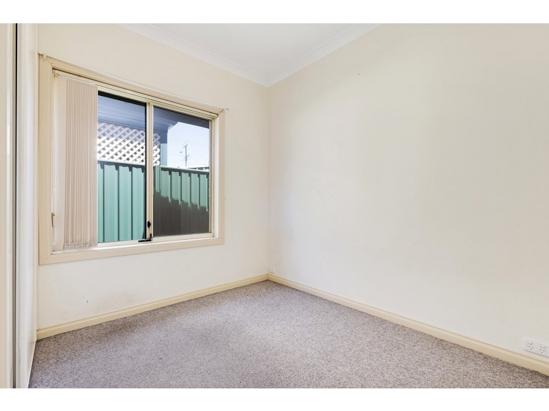 4A Ballater Avenue, Seaton SA 5023
