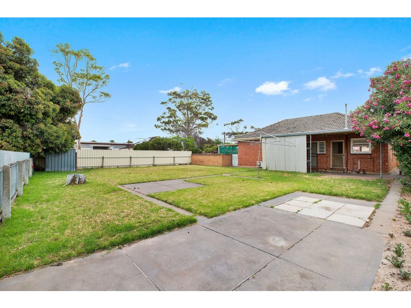 25 Fortrose Avenue, Seaton SA 5023