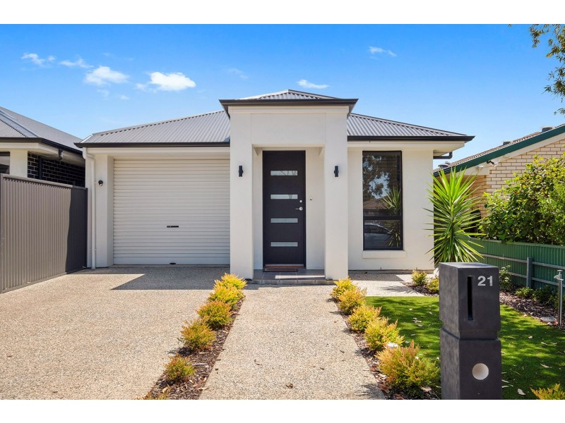 21 Nash Street, Grange SA 5022