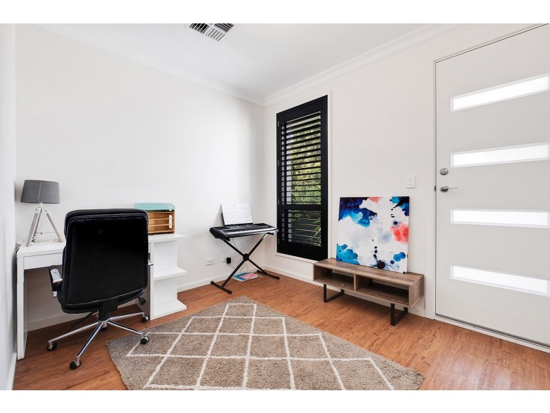 21 Nash Street, Grange SA 5022