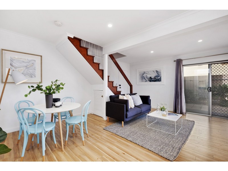 1/1 South Street, Henley Beach SA 5022